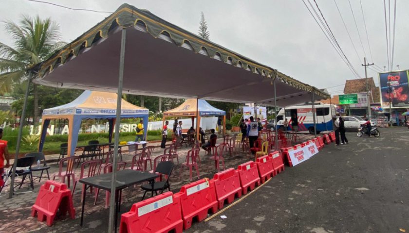 Polri Berikan Layanan Perpanjangan SIM Gratis dan Vaksinasi Covid-19 Bagi Korban Terdampak APG Gunung Semeru