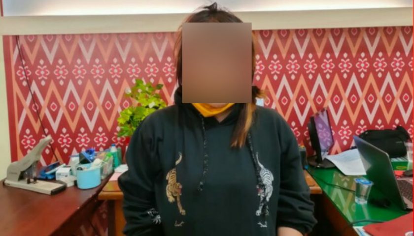 Dilaporkan Warga, Dini Hari Perempuan Ini Ditangkap Sat Resnarkoba Polres Kediri Kota