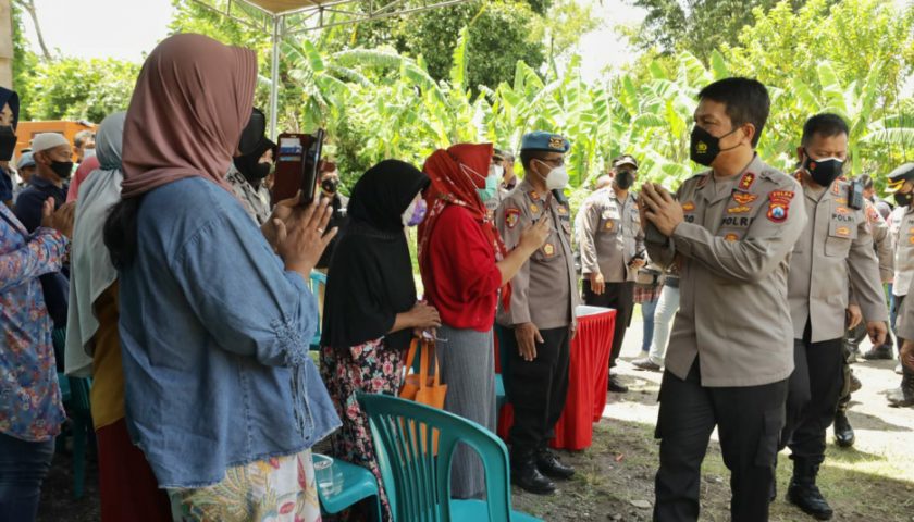 Kapolda Jatim Kunjungi Sidoarjo Cek Vaksinasi Serentak