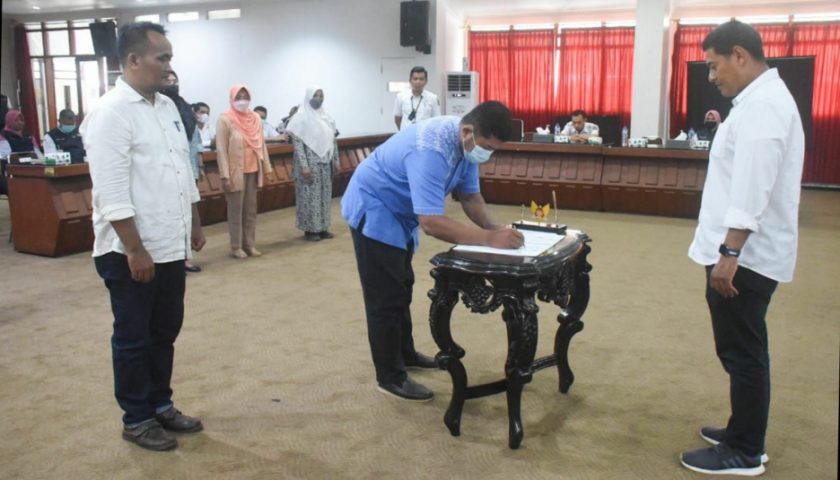 Penandatanganan Kesepakatan Bersama Layanan Administrasi Kependudukan dan Pelayanan Kesehatan