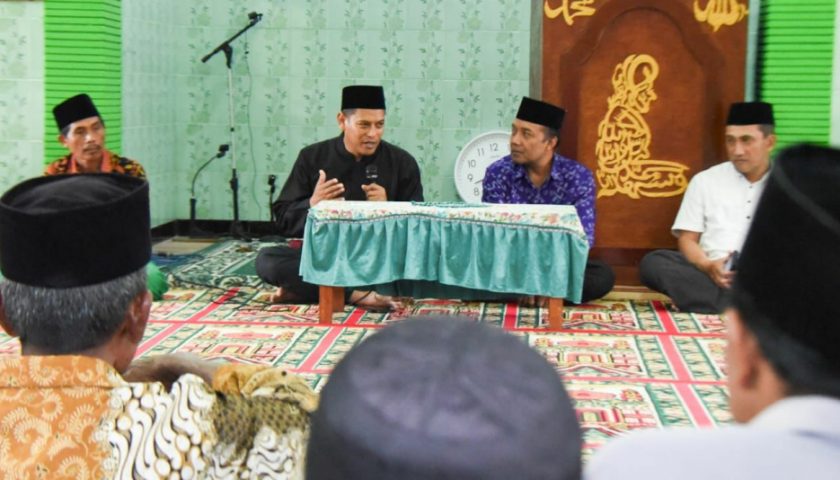 Wali Kota Kediri Kunjungi Kegiatan Ramadhan Masjid Al -Masyhur Kelurahan Blabak