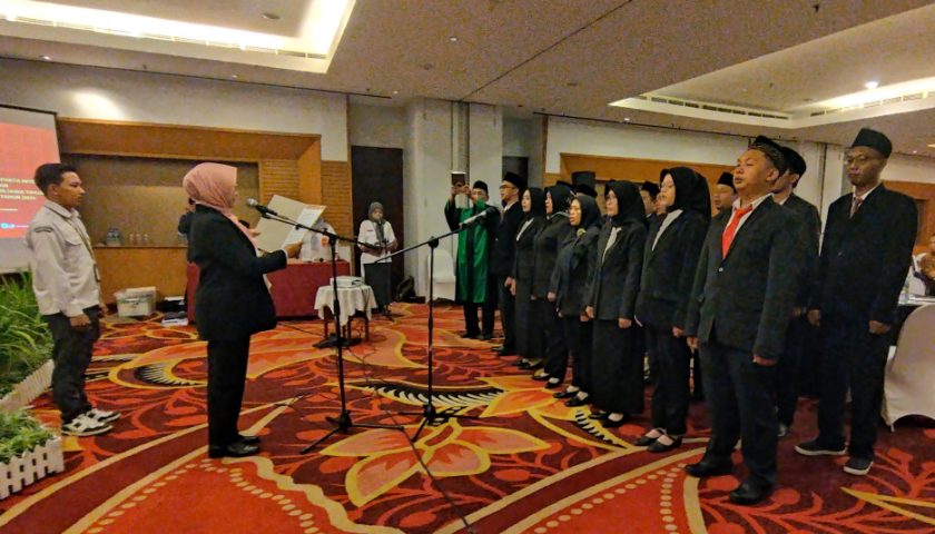 Pilkada 2024 : 15 PPK Kota Kediri Mulai Bekerja Hari Ini Sampai Awal Tahun Depan Pilkada 2024 : 15 PPK Kota Kediri Mulai Bekerja Hari Ini Sampai Awal Tahun Depan