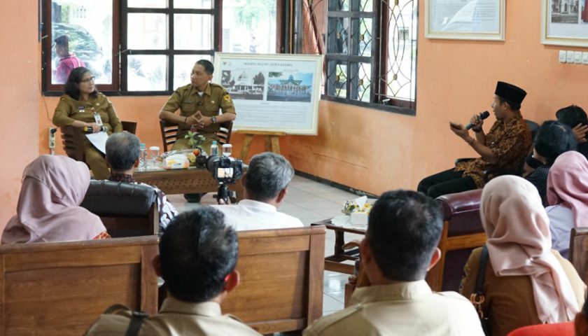Temu Akrab dengan Pegiat Literasi Kota Kediri, Pj Walikota Kediri Ajak Kolaborasi Tingkatkan Literasi Masyarakat