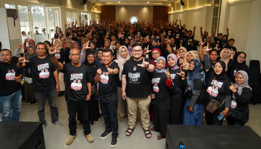 Relawan P2K Deklarasi Dukung Mas Dhito dan Mbak Dewi