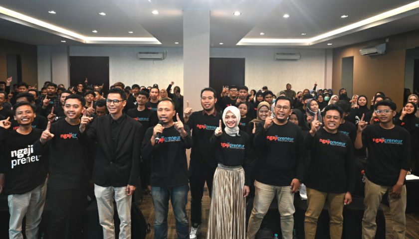 Komunitas Ngaji Preneur Dukung Vinanda-Gus Qowim di Pilkada Kota Kediri 2024