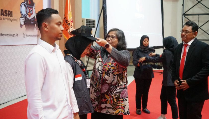 Pj Wali Kota Kediri Minta Pengawas TPS Jaga Integritas dan Profesionalitasnya Dalam Pengawasan Pilkada Serentak 2024