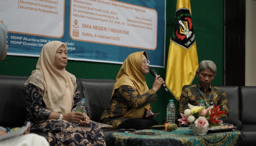 Seminar Regional Fakultas Ekonomi UNISKA: Komitmen Nyata Berkelanjutan dalam Pengembangan Pendidikan Ekonomi