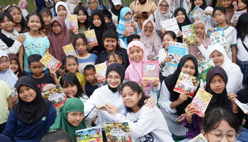 Peringati Hari Buku dan Hari Kearsipan Nasional, Mbak Wali Dorong Kebiasaan Baca Buku pada Masyarakat