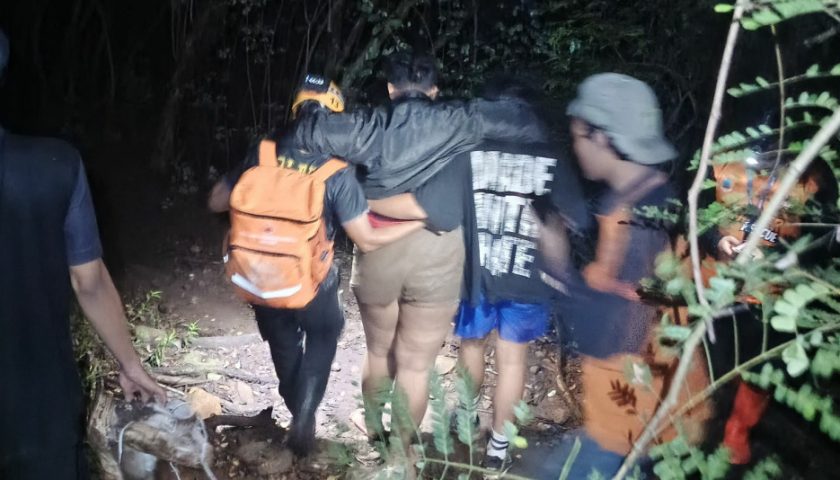 Lewat Lapor Mbak Wali 112, Seorang Pandaki Gunung Klotok yang Cedera Berhasil Diselamatkan Lewat Lapor Mbak Wali 112, Seorang Pandaki Gunung Klotok yang Cedera Berhasil Diselamatkan