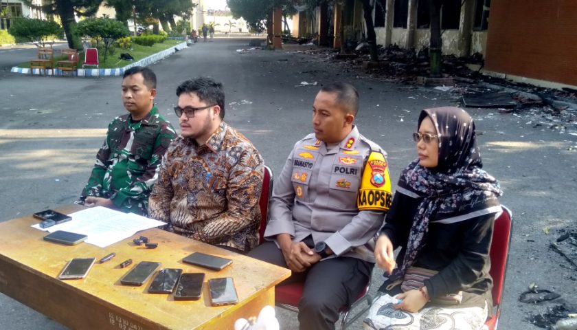 Kantor Pemkab Kediri Lumpuh, Mas Dhito Tekankan Pelayanan Publik Tetap Berjalan