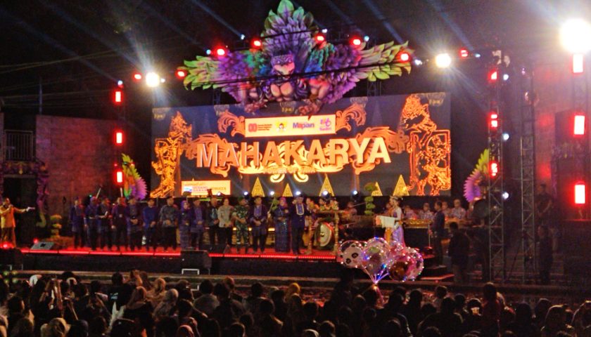 Malam Spektakuler Mahakarya Kota Kediri 2025