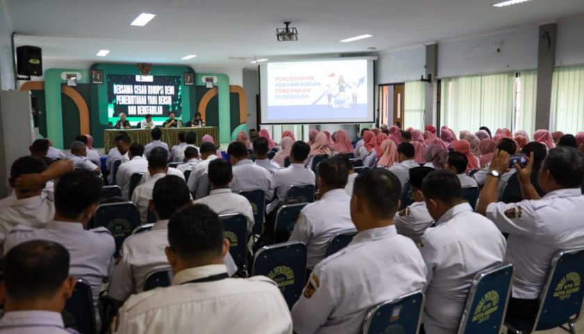 Pemkot Kediri Gandeng Kejari Gelar Sosialisasi Pengelolaan Dana Sekolah