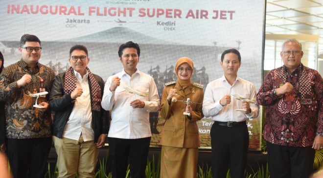 Mbak Wali Kota Kediri Optimis Hadirnya Penerbangan Bandara Dhoho Perkuat Potensi Ekonomi dan Pariwisata