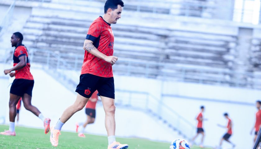 Persik Kediri Perkuat Lini Tengah, Rekrut Gelandang Serang Asal Uruguay
