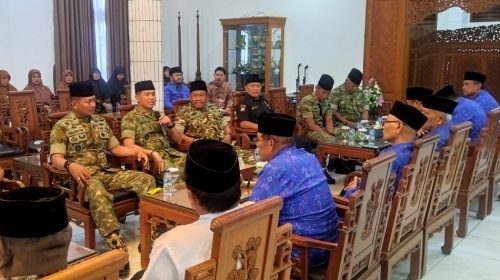 Pererat Tali Silaturahmi, Momen Hangat Dandim 0809 Kediri Kunjungi Pondok Pesantren Wali Barokah